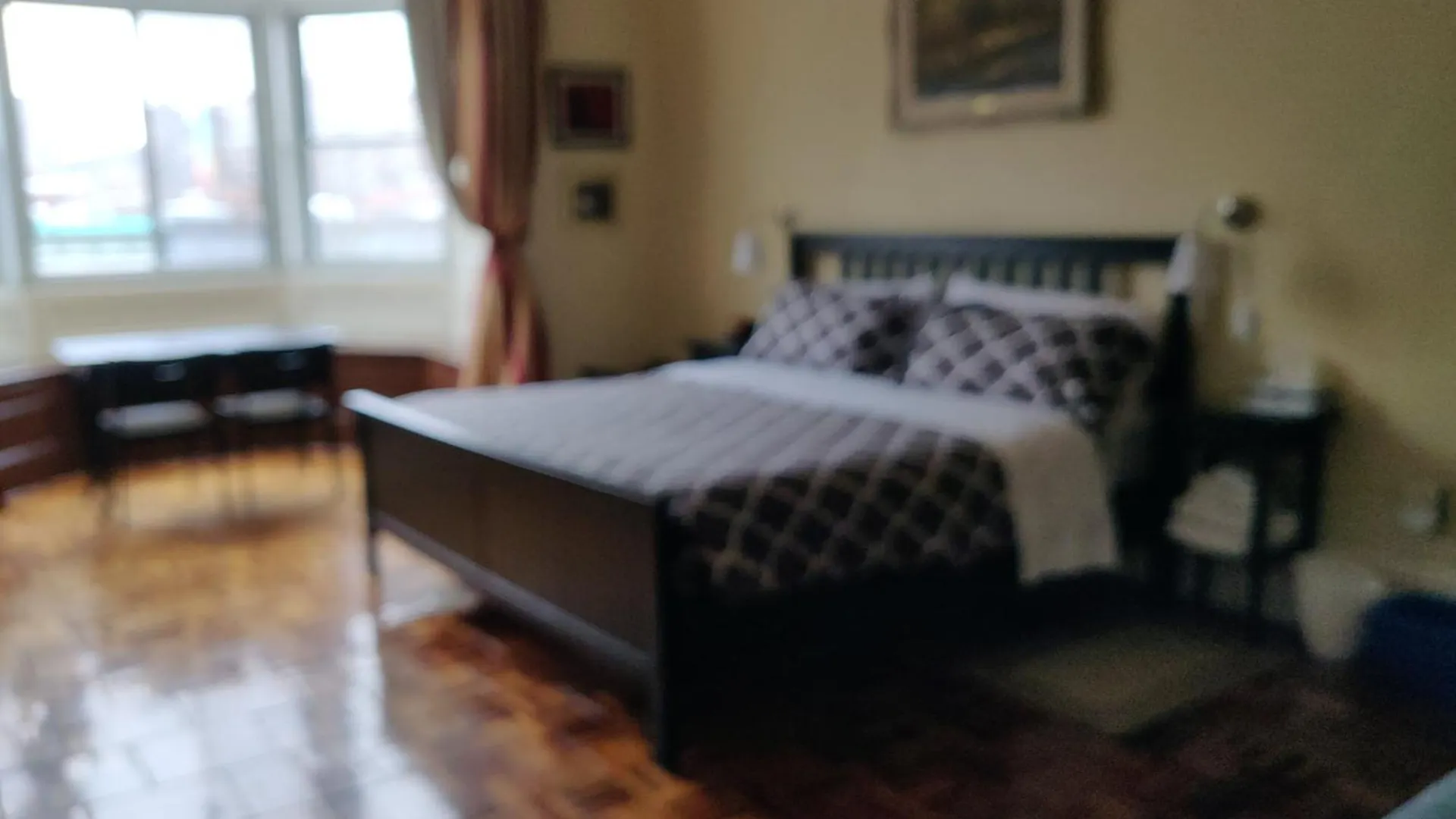Gingerbread Manor Bed & Breakfast Montreal
