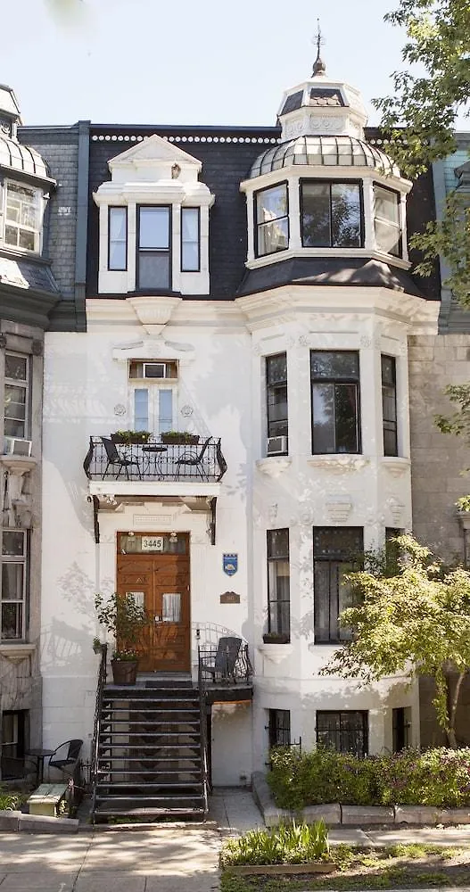 ***  Gingerbread Manor Bed & Breakfast Montreal Canada